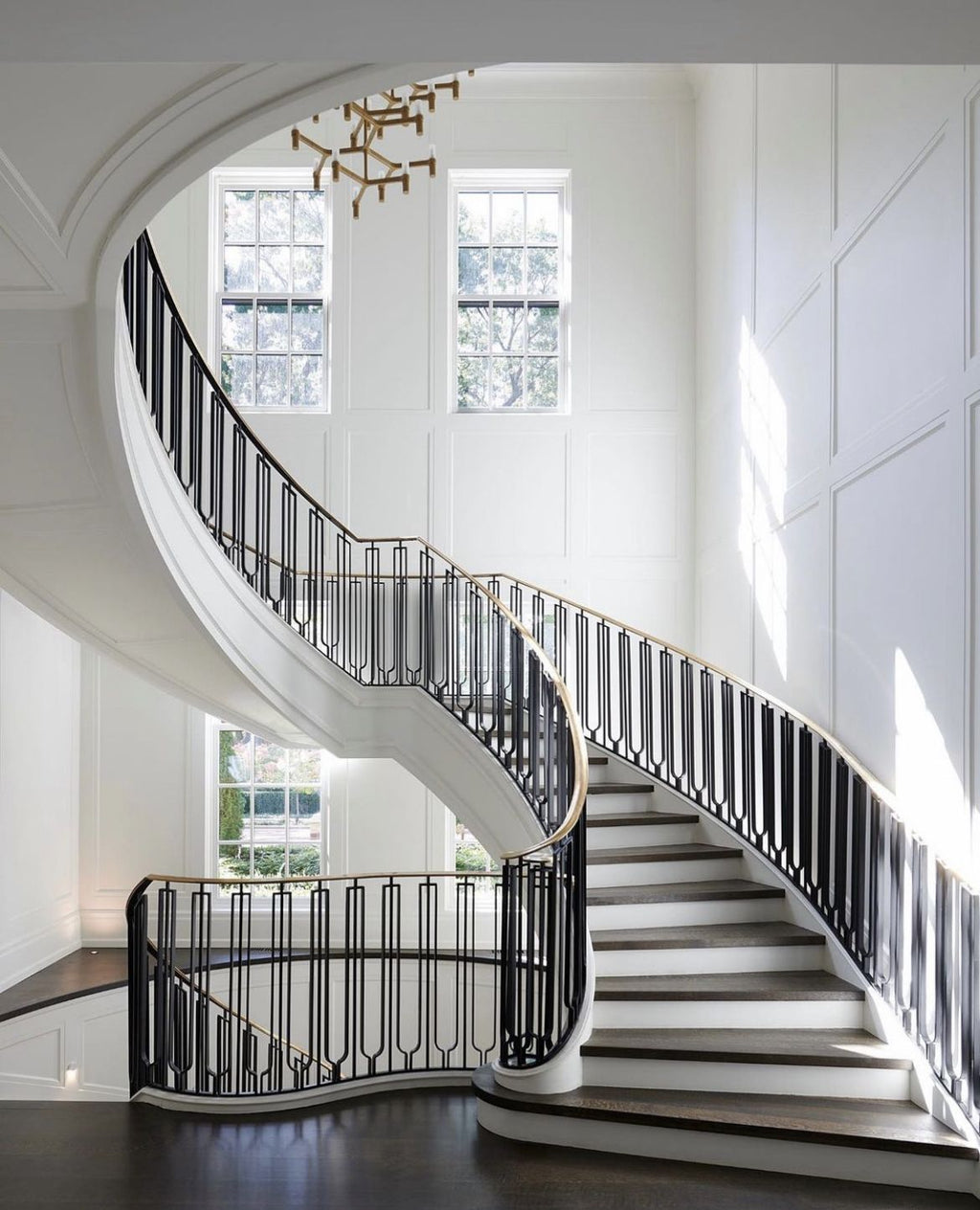 austaircase Villa exterior Contemporary Iron Stair  Balustrade