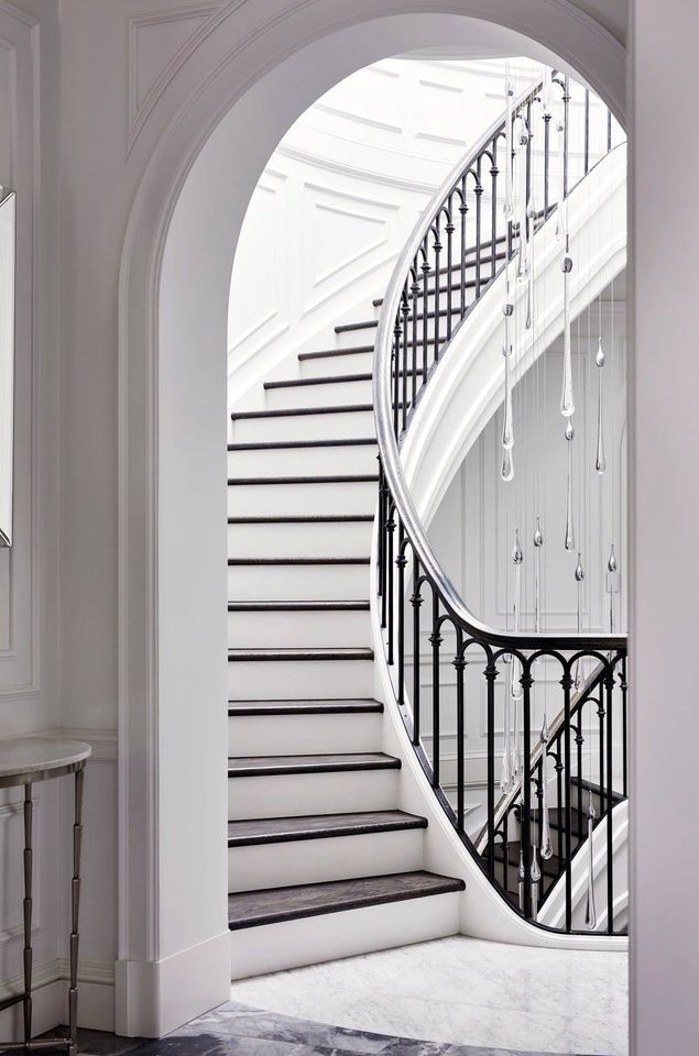 austaircase Curved Iron Stair Balustrade with Wood Handrail