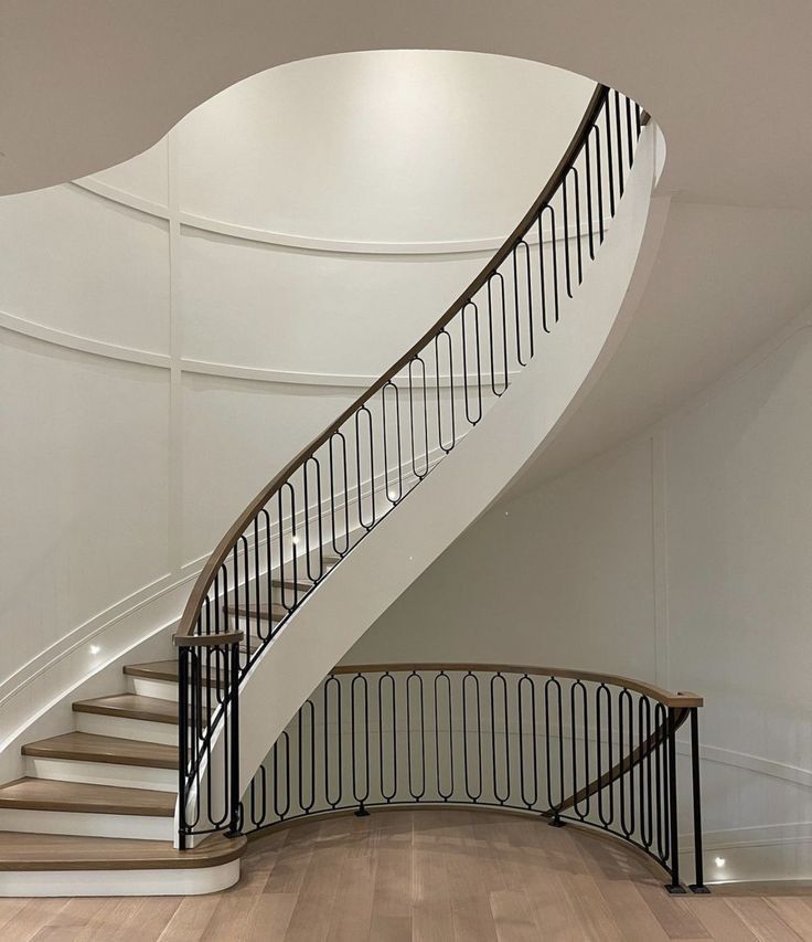 austaircase Modern Minimalist Oval Loop Iron Stair Balustrade