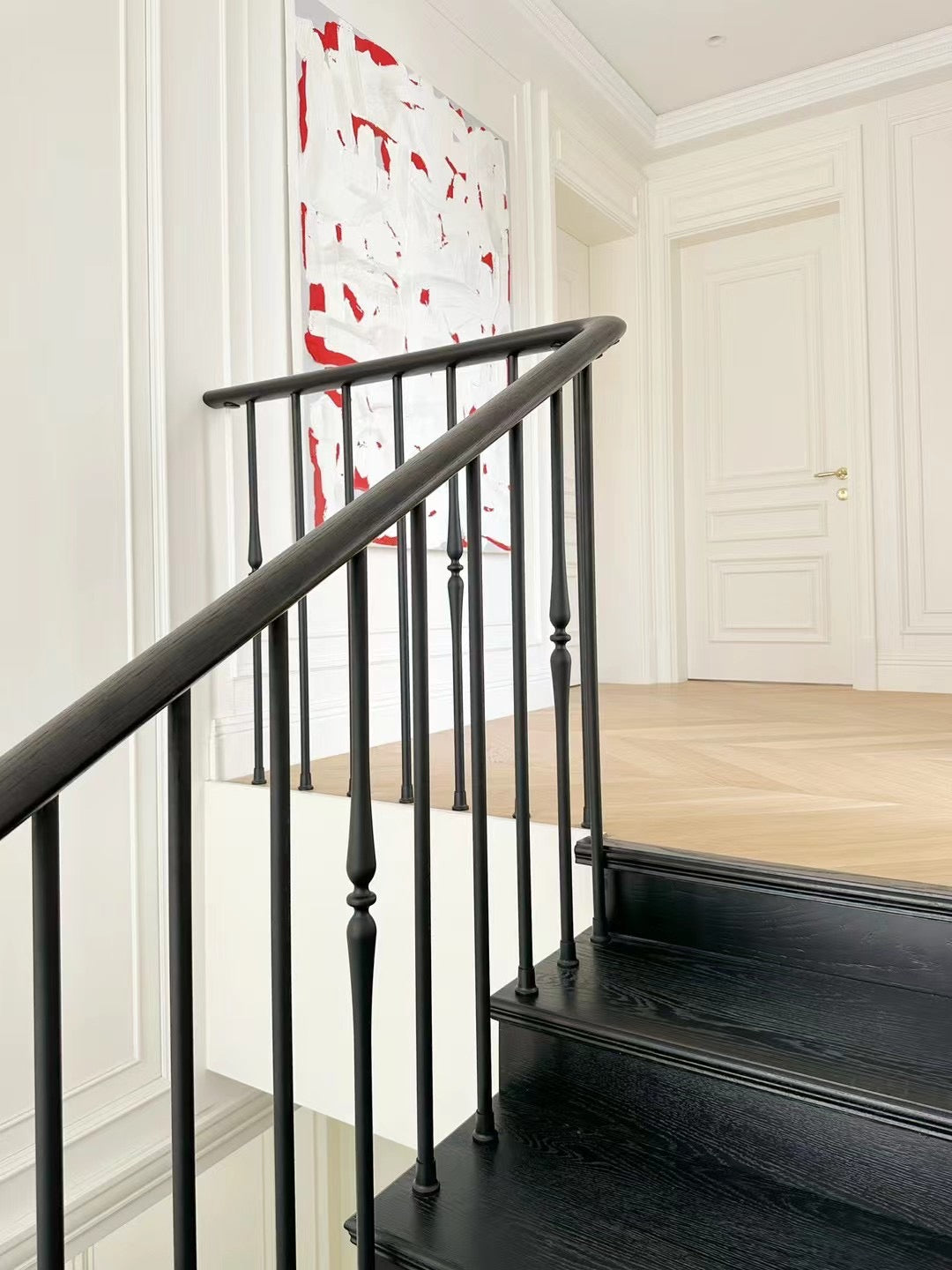 austaircase Villa Elegant Matte Black Stair Balustrade