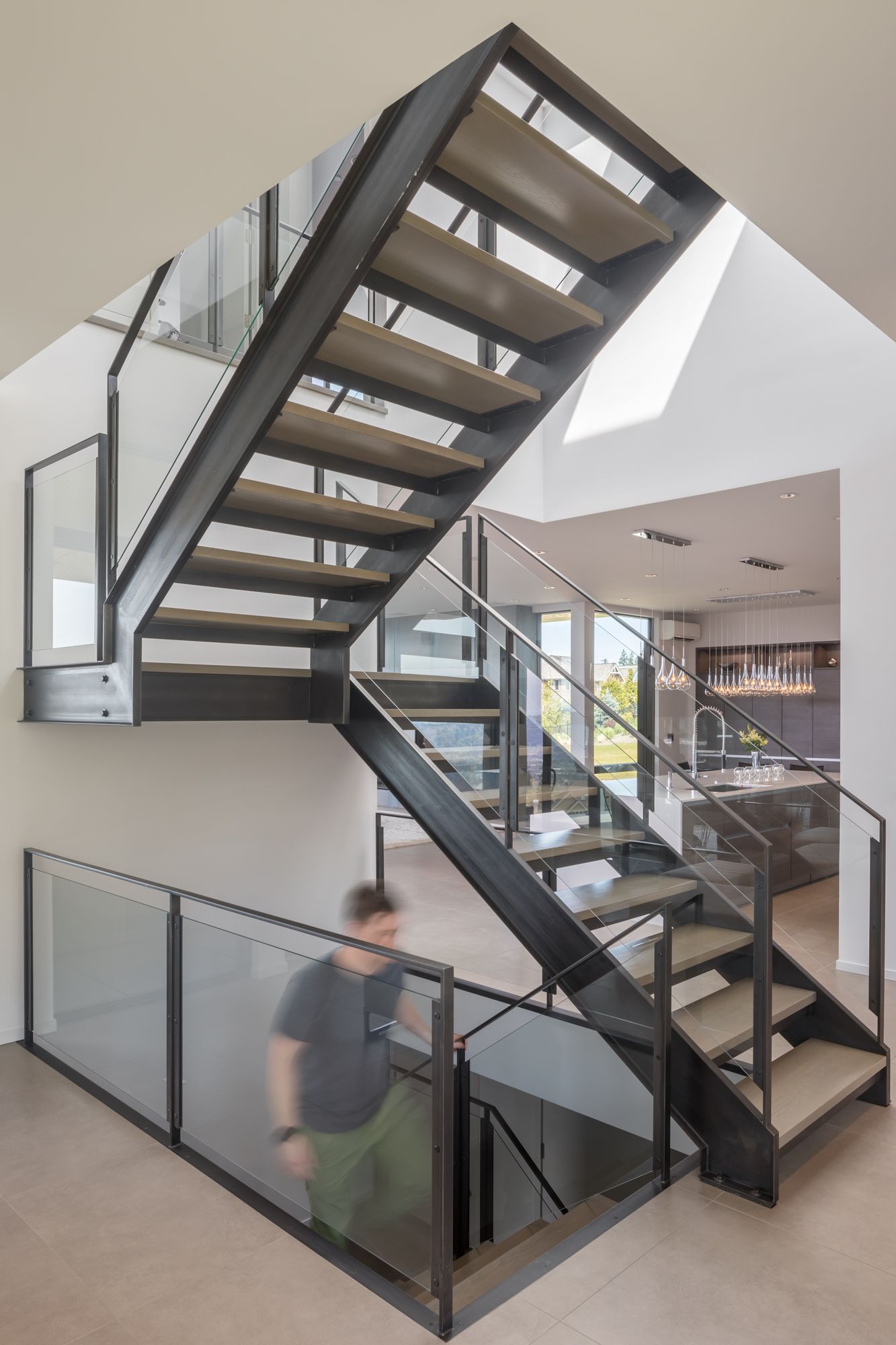 Double beam wooden tread straight staircase