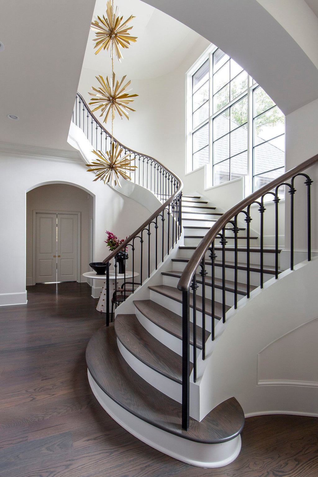 austaircase Curved Iron Stair Balustrade with Wood Handrail