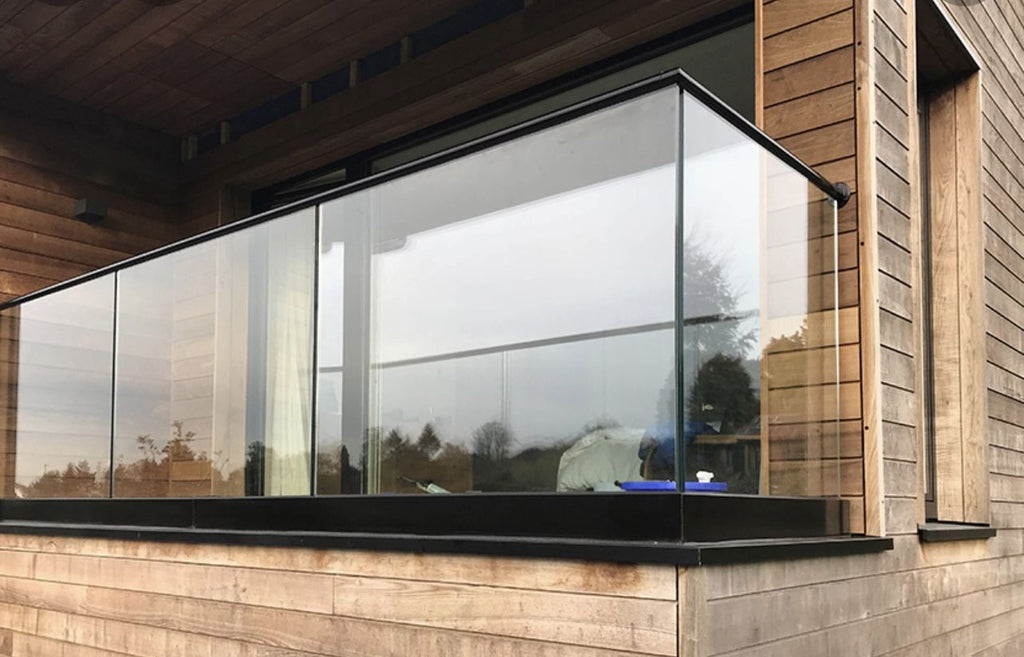 austaircase Stainless Steel Glass Railing for Balconies & Decks