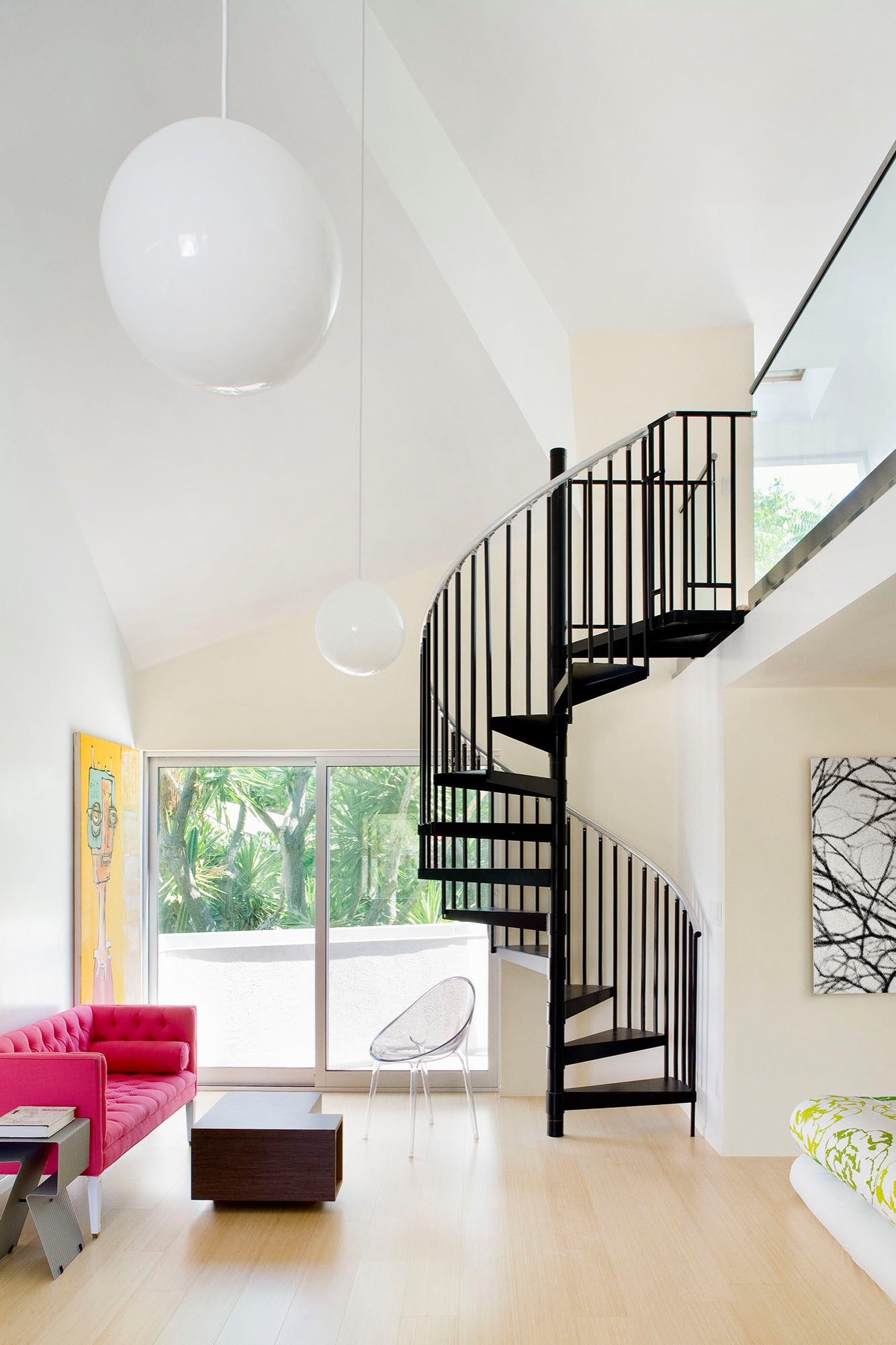 Interior Small Space Siral Staircase